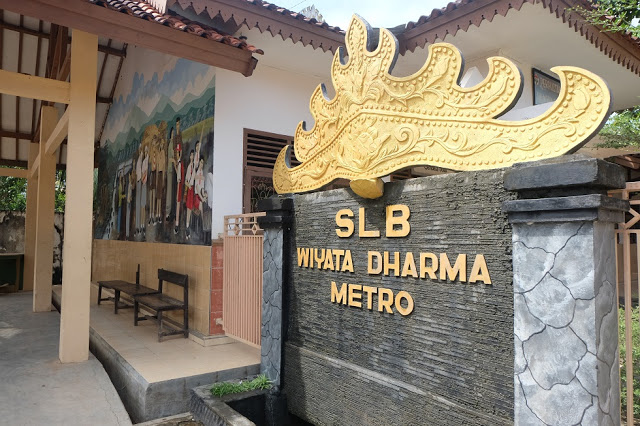 Mengenal Batik dengan Thenik Ciprat dan Kuas Kota Metro